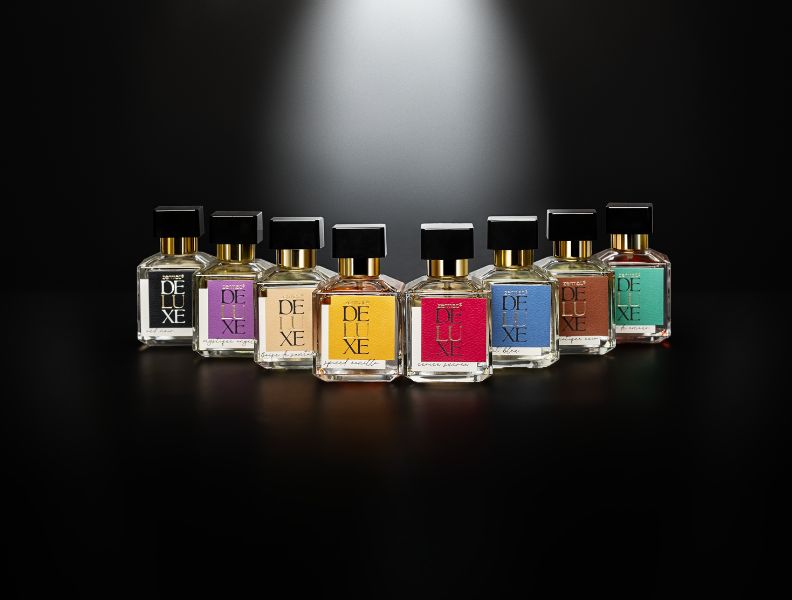 Fragancias de nicho Zermat en fondo negro